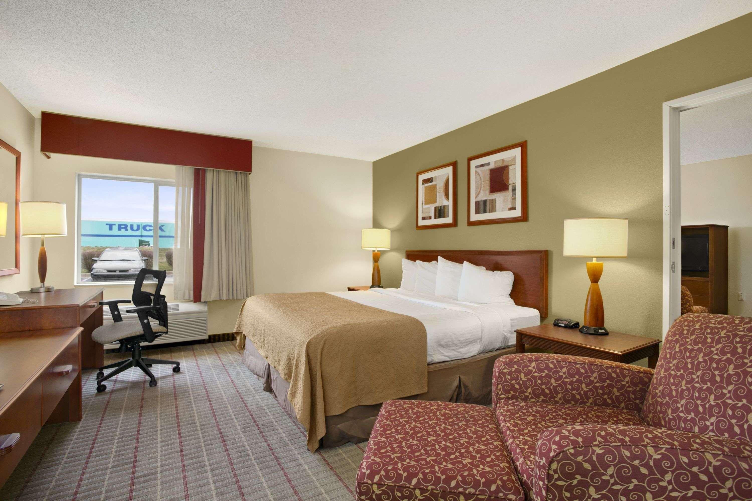 Baymont By Wyndham Evansville North/Haubstadt Warrenton Экстерьер фото