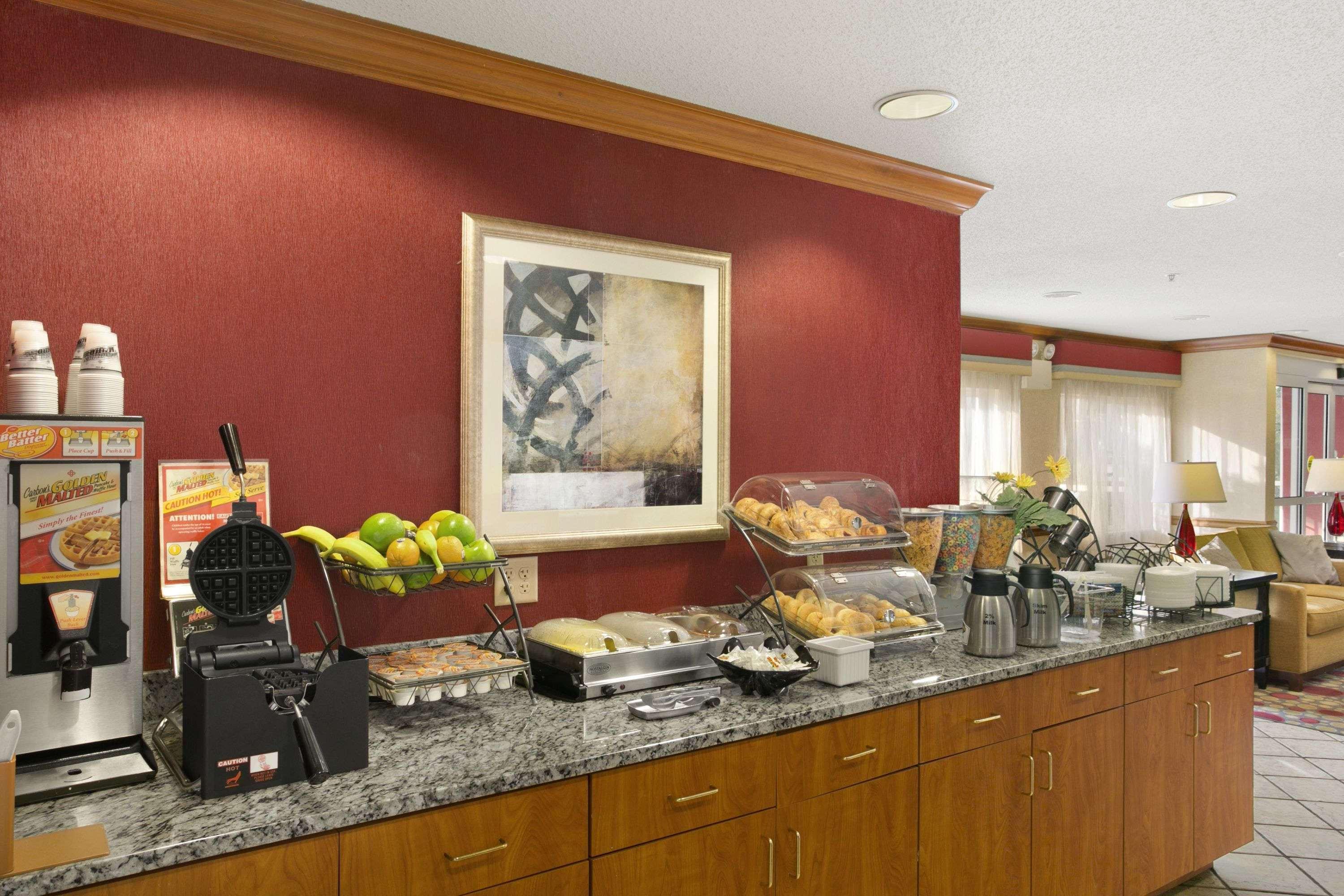 Baymont By Wyndham Evansville North/Haubstadt Warrenton Экстерьер фото